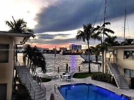 1775 Harbourview Dr in Fort Lauderdale, FL - Building Photo