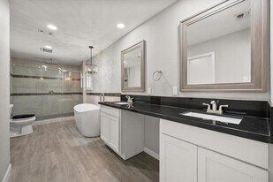 2429 St Gregory St in Arlington, TX - Building Photo