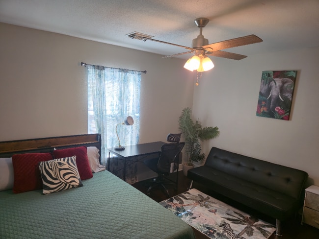 property at 6627 Foster St