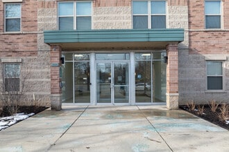 South Park Plaza in Chicago, IL - Building Photo - Building Photo