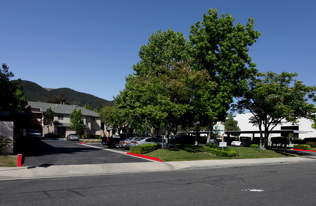 Willowbrook Apartments in Temecula, CA - Building Photo - Building Photo