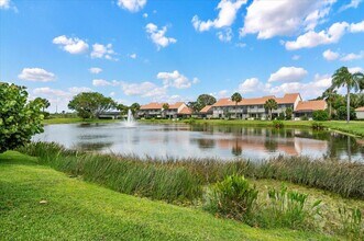 402 Sea Oats Dr in Juno Beach, FL - Foto de edificio - Building Photo