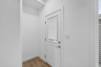 28 Renwyck Pl in Spruce Grove, AB - Building Photo - Building Photo