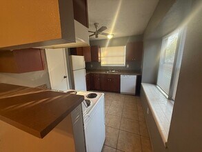 22217 Diane Dr in Spring, TX - Building Photo - Building Photo