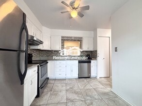 2861 Schoolhouse Cir, Unit 502 in Silver Spring, MD - Building Photo - Building Photo