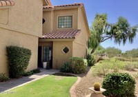 7729 E Joshua Tree Ln in Scottsdale, AZ - Foto de edificio - Building Photo