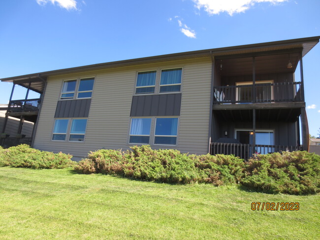 2224 W Foothills Dr, Unit 2224 W. Foothills Dr
