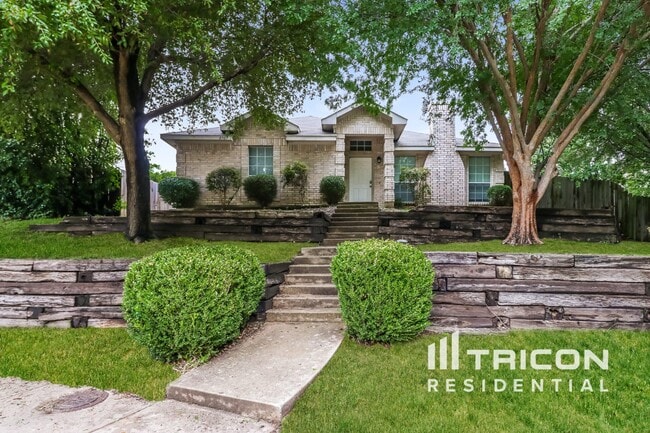 8707 Woodrigg Dr in Dallas, TX - Building Photo - Building Photo
