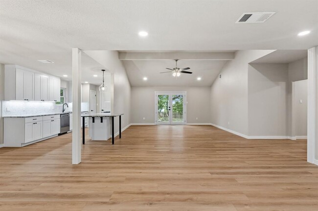 property at 900 Morgan Hill Dr