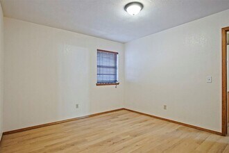 1125 N Patterson Dr in Moore, OK - Building Photo - Building Photo