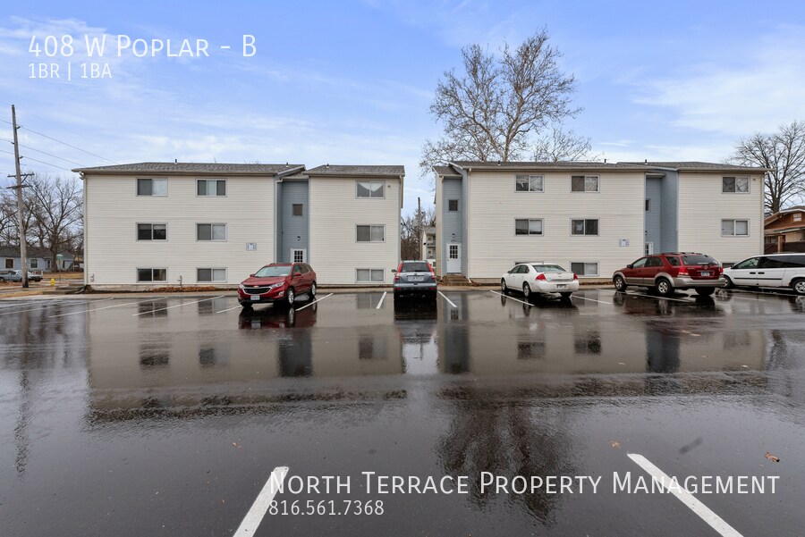 408 W Poplar St-Unit -B in Olathe, KS - Building Photo