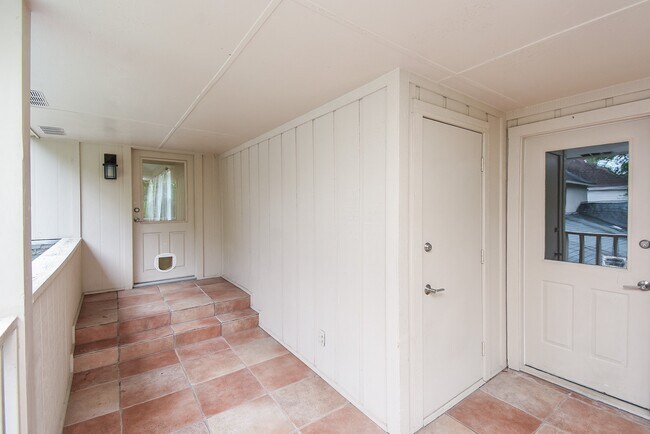 807 Herdsman Dr in Houston, TX - Building Photo - Building Photo