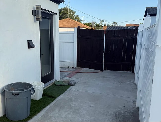 property at 7538 Gaviota Ave