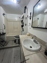 22XX SW 42nd Way in Fort Lauderdale, FL - Building Photo - Building Photo