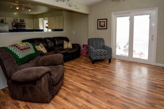 1654 Maplewood Way in Saint George, UT - Building Photo - Building Photo