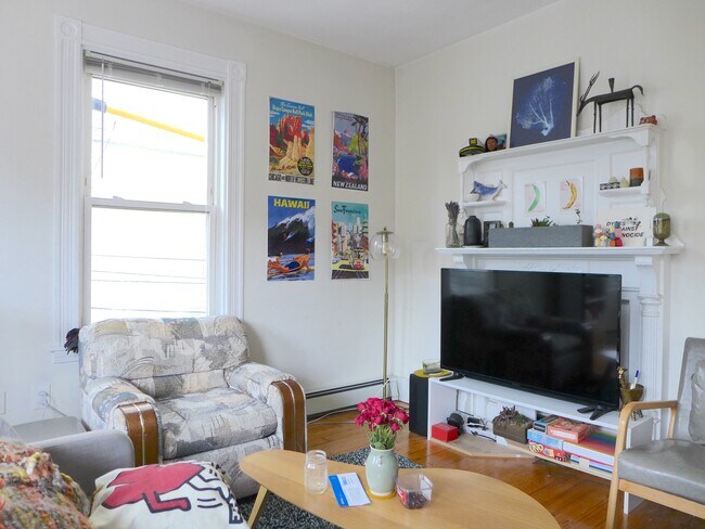 3 Oswald St, Unit 2