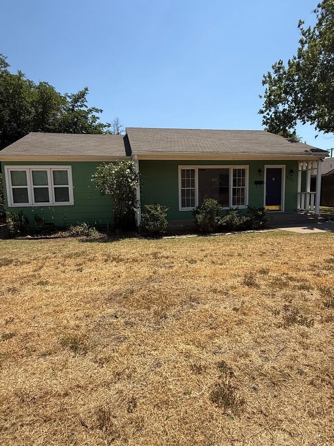 3201 30th St in Lubbock, TX - Building Photo - Building Photo