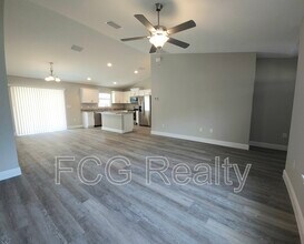 7236 N Glenridge Cir in Citrus Springs, FL - Building Photo - Building Photo
