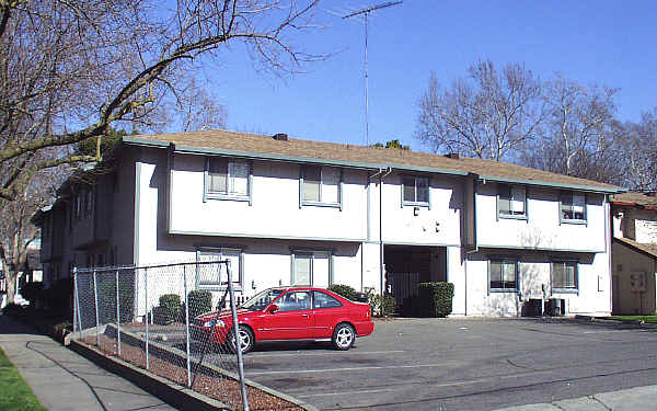 U Street Apartments in Sacramento, CA - Building Photo - Building Photo