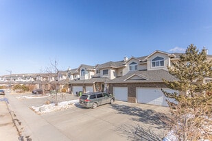 11530 11 Av SW in Edmonton, AB - Building Photo