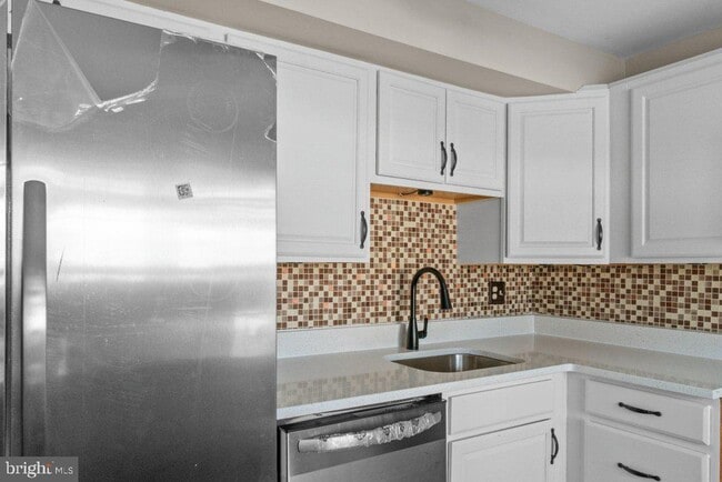 5 Bardia Ct in Rosedale, MD - Building Photo - Building Photo