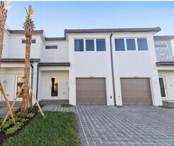 5090 SW 37th St in West Park, FL - Building Photo