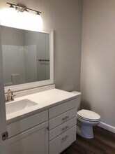 9730 Montclaire Dr in Lenexa, KS - Building Photo - Building Photo