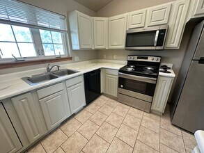 440 4th Ave in Coralville, IA - Building Photo - Building Photo