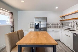 3140 E Glenrosa Ave in Phoenix, AZ - Building Photo - Building Photo