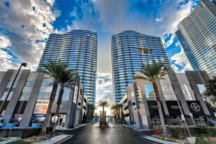 4525 Dean Martin Dr, Unit 103 in Las Vegas, NV - Building Photo