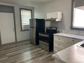 3453 Pennsylvania Ave, Unit 2-N