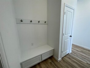 5463 Holly Hvn Ct in Fulshear, TX - Building Photo - Building Photo