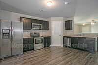 810 Kent Dr photo'