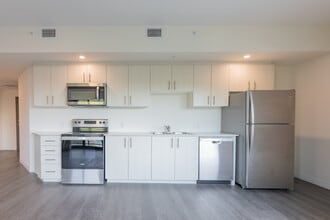 387 King St East in Kitchener, ON - Building Photo - Building Photo