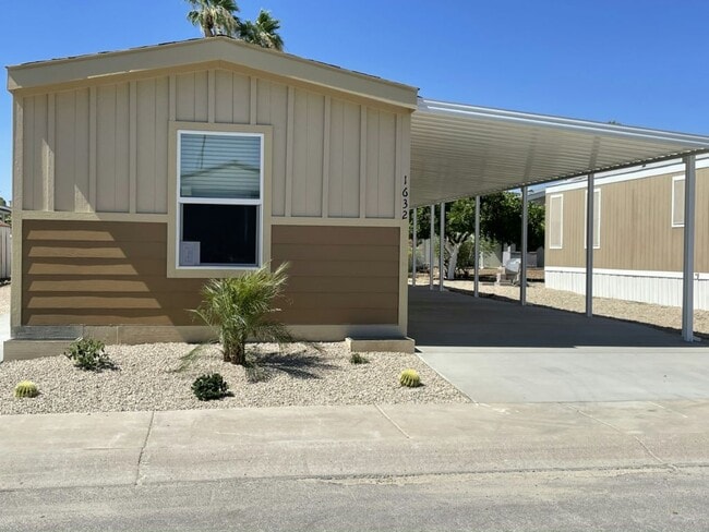 property at 1632 E Libby St