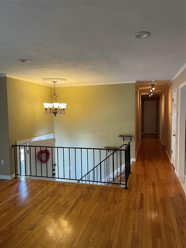 3108 Cornell Ave in Vestal, NY - Building Photo - Building Photo