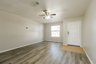 21330 Carleen Creek Trail in Spring, TX - Building Photo - Building Photo