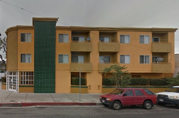 2041 S Pacific Ave, Unit 12 in Los Angeles, CA - Foto de edificio