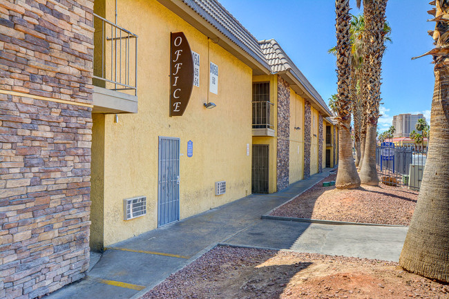 The Apex in Las Vegas, NV - Building Photo - Building Photo