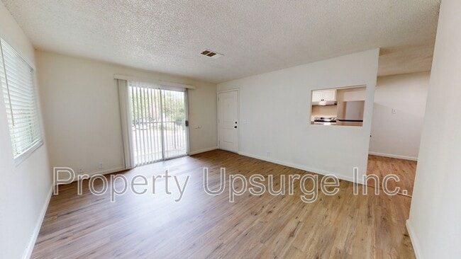 59 Mina Ave in Red Bluff, CA - Building Photo - Building Photo