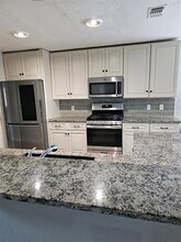 317 Glade Bridge Ln in Dickinson, TX - Building Photo - Building Photo