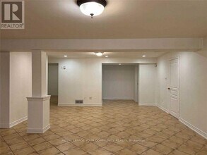 173 Jeanne Dr in Vaughan, ON - Building Photo - Building Photo