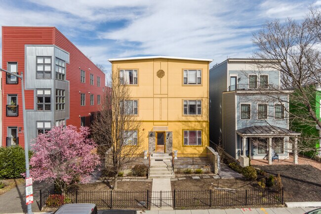 3573 Warder St NW in Washington, DC - Building Photo - Building Photo