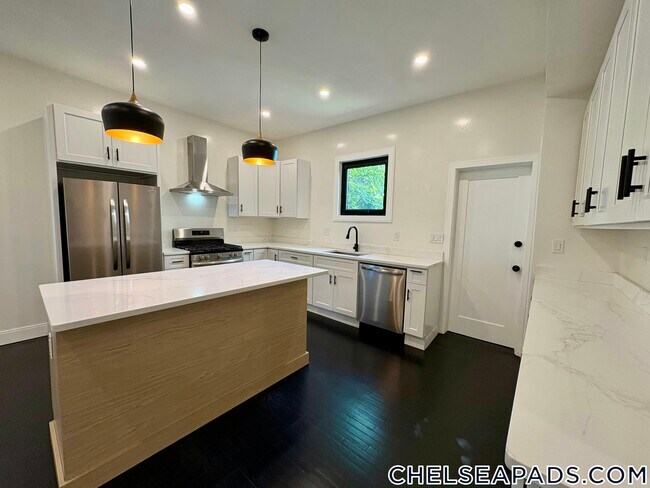 13 Clark Ave in Chelsea, MA - Building Photo - Building Photo