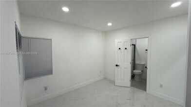 4717 NW 11th Ave in Miami, FL - Building Photo - Building Photo
