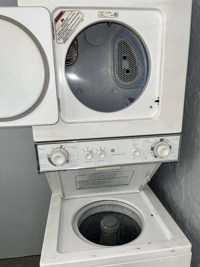 407 S 5th St, Unit 2 in Branson, MO - Building Photo - Building Photo