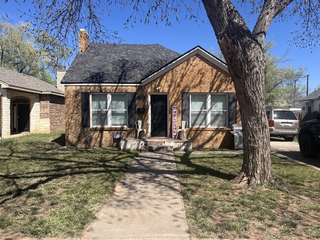 2608 23rd St in Lubbock, TX - Building Photo - Building Photo