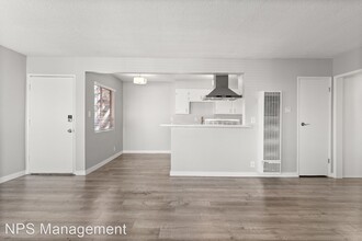 1121 Daisy Ave in Long Beach, CA - Building Photo - Building Photo
