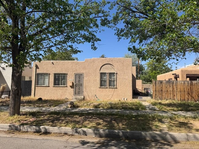 property at 1113 Gold Ave SW