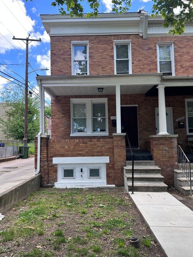 property at 1053 N Kenwood Ave